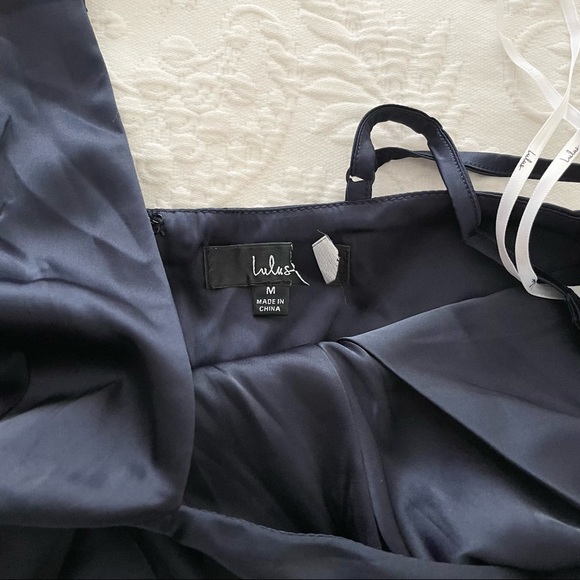 NWOT Lulus Caught Feelings Navy Blue Satin Ruffled Midi Dress Small Medium Large - Picture 14 of 16